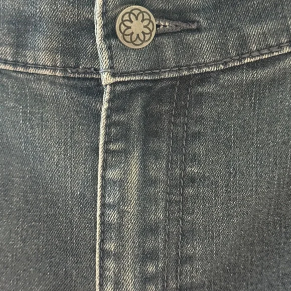 Women's Plus Jeans, Right Fit by Catherine's Straight Leg, Size 18W - Picture 5 of 11